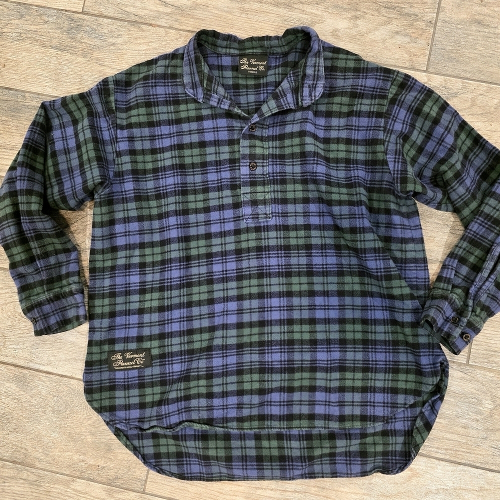 The Vermont Flannel Company Tunic Womens Top Shirt Sz XS Small Oversized